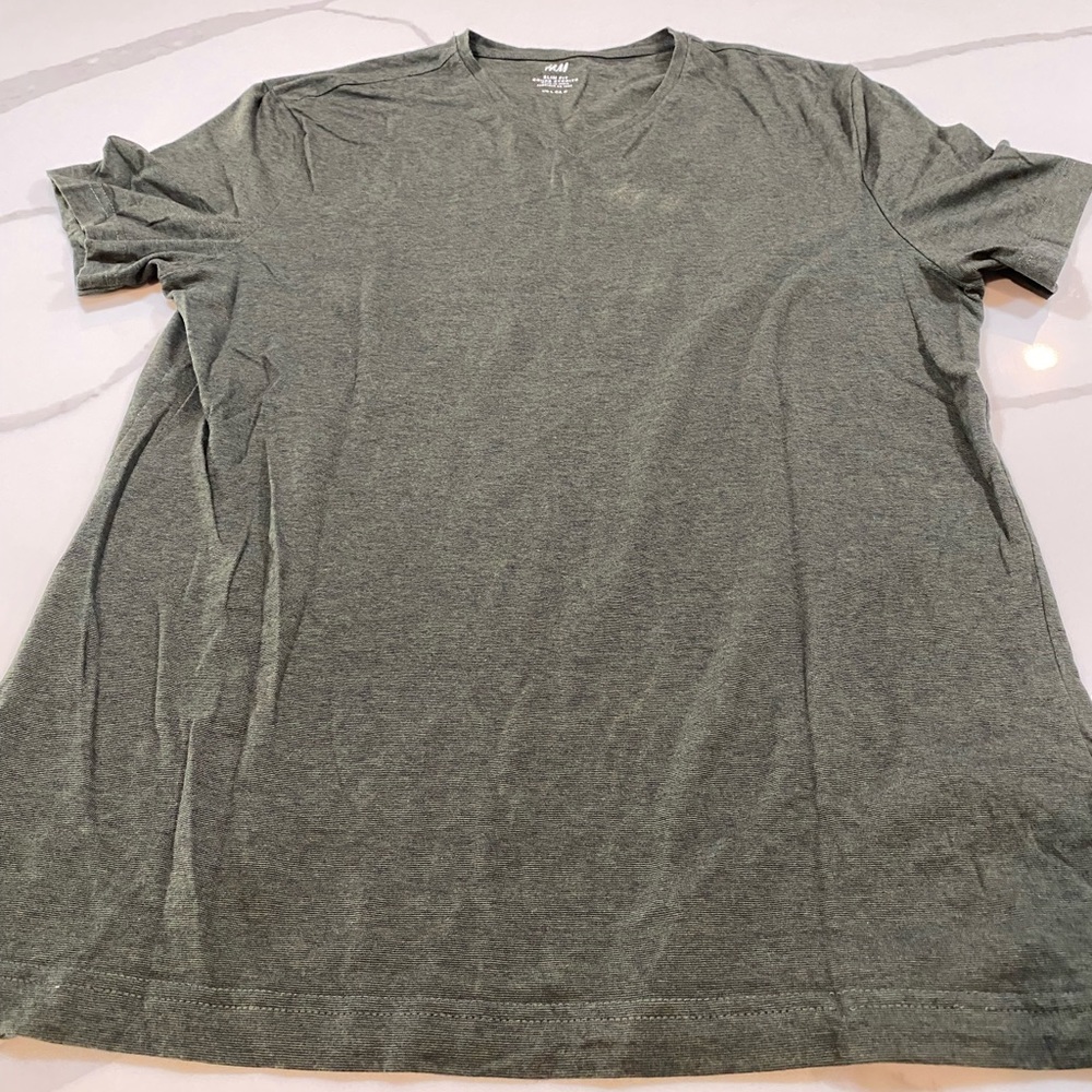 H&M T-Shirt